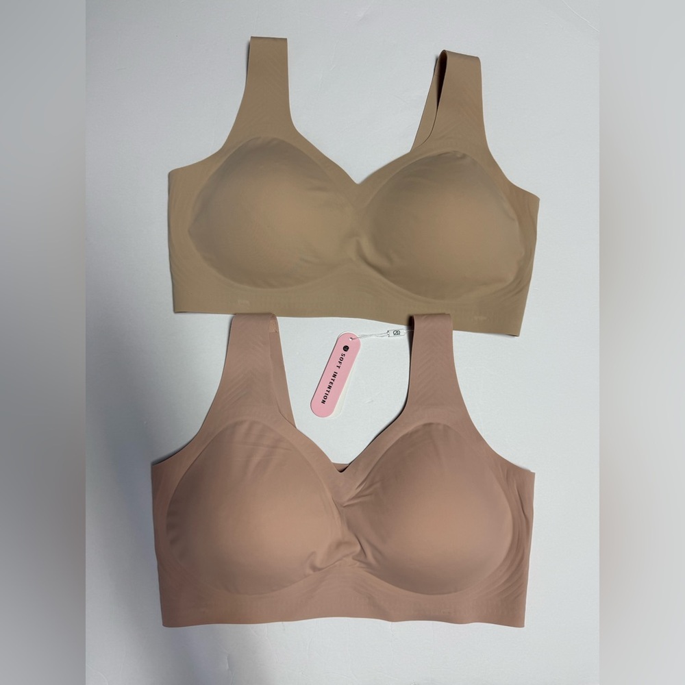 NWT 2 Soft Intentions nude and Cream Wireless Bras 4XL